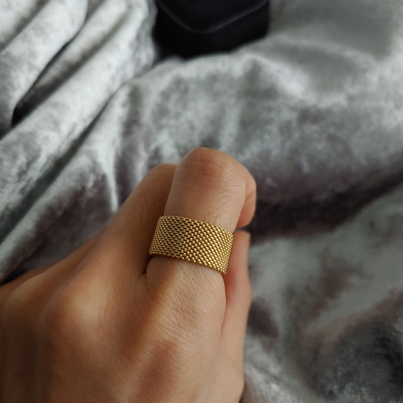 Tiffany 18k gold Somerset ring - Picture 4 of 4